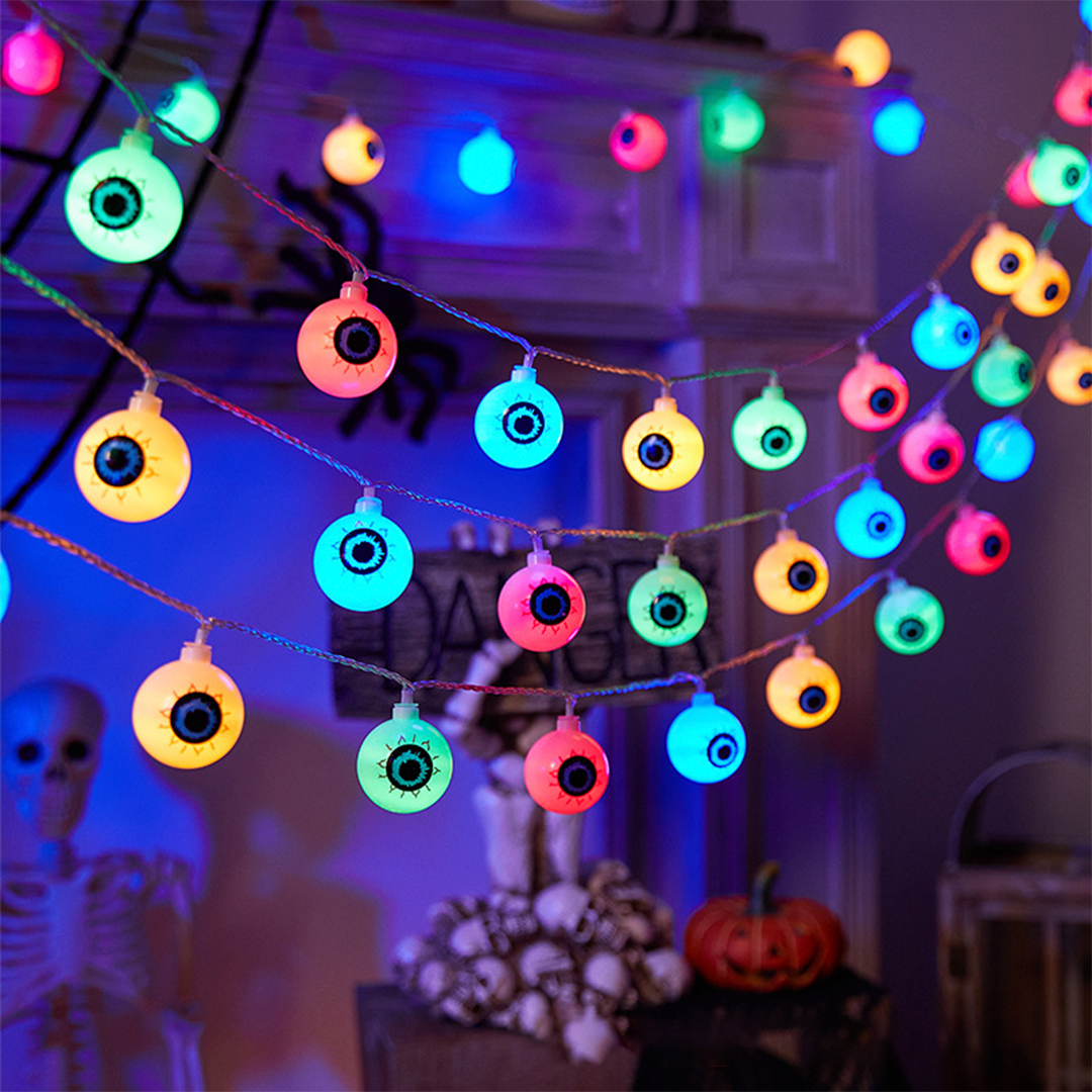 Halloween ljusslinga – Pumpa, spöke, fladdermus, öga & lönnlöv-designs