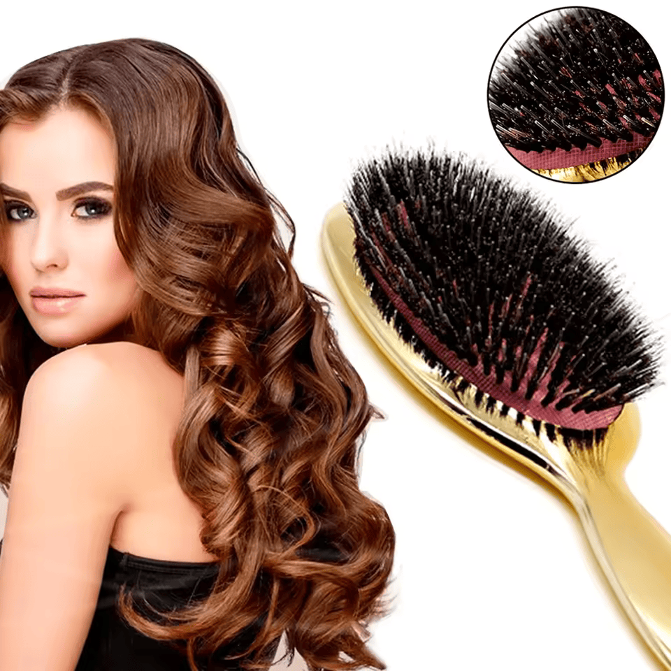 Kvinna med långt vågigt hår och HairBrushPro